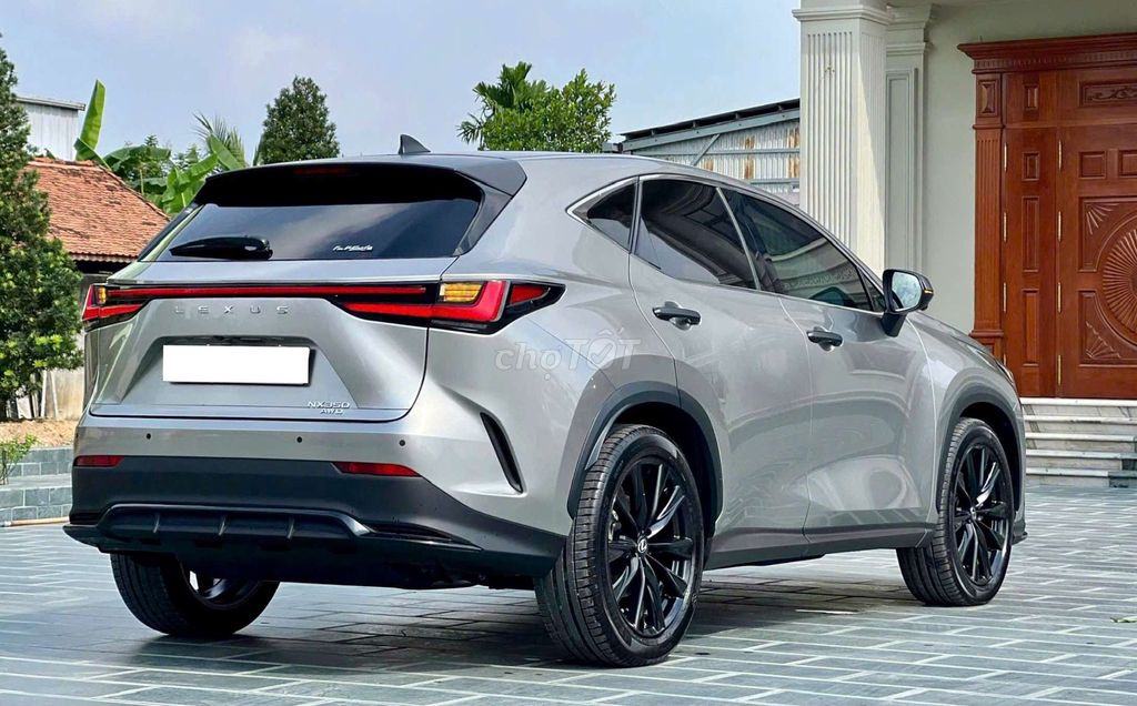 Lexus nx350 đời 2021. Mua bán Ô tô tại Thành phố Thủ Dầu Một Bình Dương được đăng bởi Quốc việt  hình 4