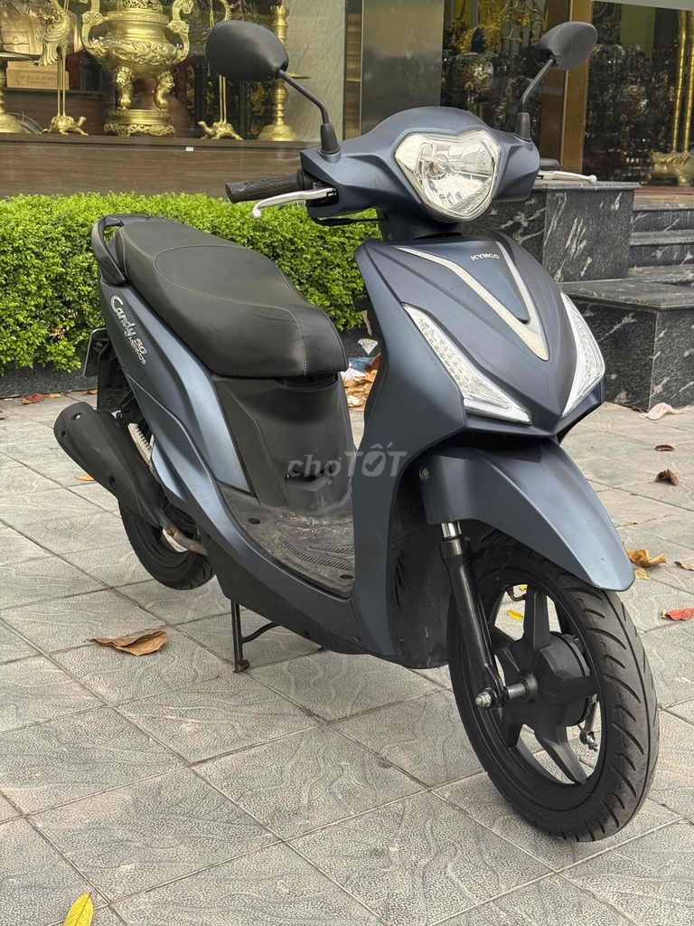 Kymco candy 50cc dk 2022 chính chủ  Máy zin êm tít. Mua bán Xe máy tại Thành phố Nam Định Nam Định được đăng bởi Bảo Nhi Trần hình 2