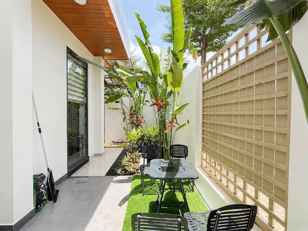 New corner 5-bedroom villa by SK international school — photo 7