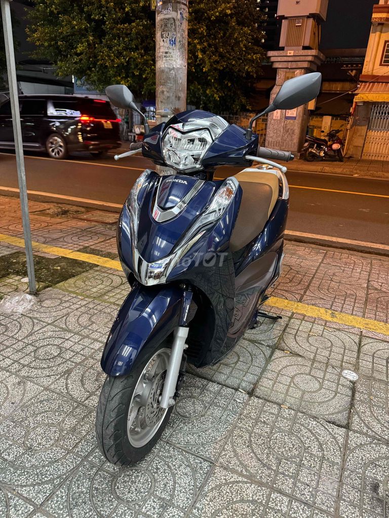 Lead 4val 2023 Xanh bản cao cấp BSTP chính chủ. Mua bán Xe máy tại Quận 8 Tp Hồ Chí Minh được đăng bởi Liêm Lê hình 5