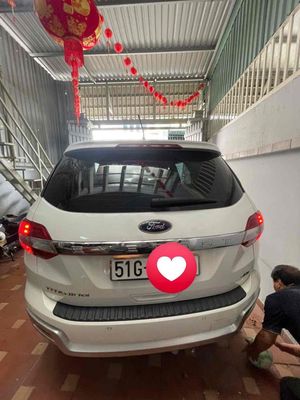 Ford Everest 2018 Titanium 2.0L 4x4 AT - 32000 km. Mua bán Ô tô tại Huyện Hóc Môn Tp Hồ Chí Minh được đăng bởi Song Nhân