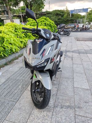 Honda Vario 160 5500km Xám