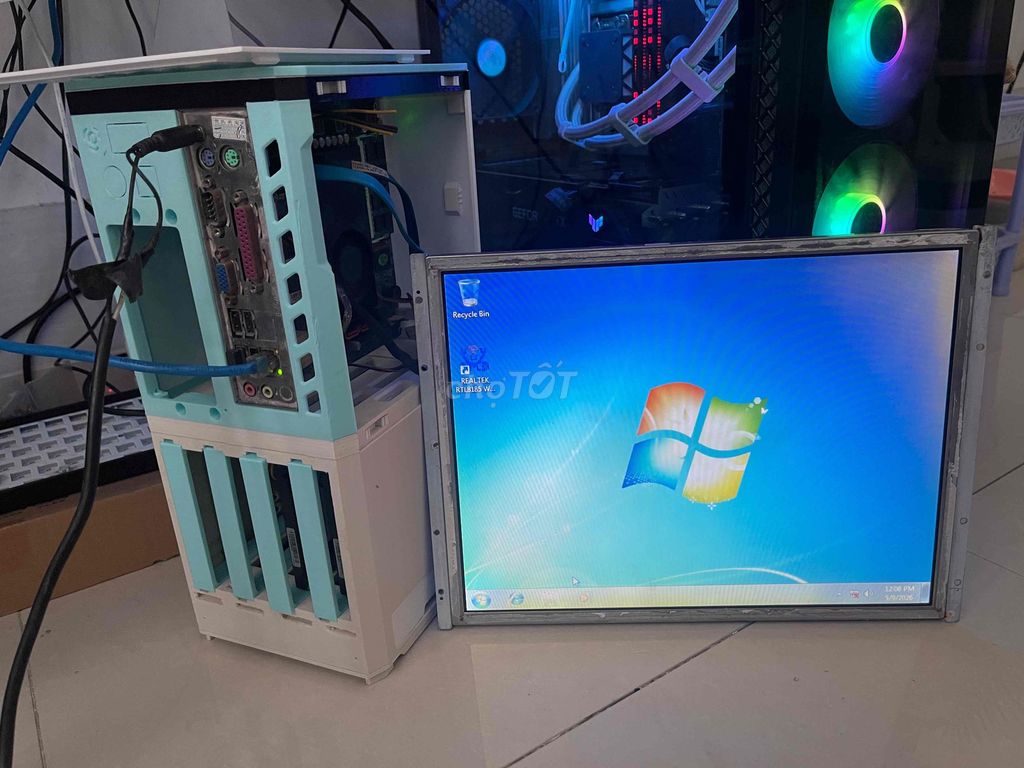 [tặng màn hình] nas + case Xpenology/truenas. Mua bán Máy tính để bàn tại Quận Phú Nhuận Tp Hồ Chí Minh được đăng bởi Louis Benjamin hình 1