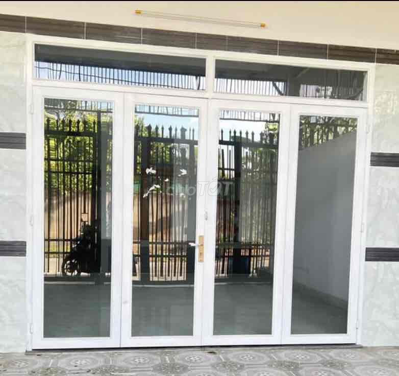 Cửa kính trắng ngang 3,2 x 2,39 lọt lòng. Mua bán Nội thất, đồ gia dụng khác tại Huyện Hóc Môn Tp Hồ Chí Minh được đăng bởi An Tường hình 1