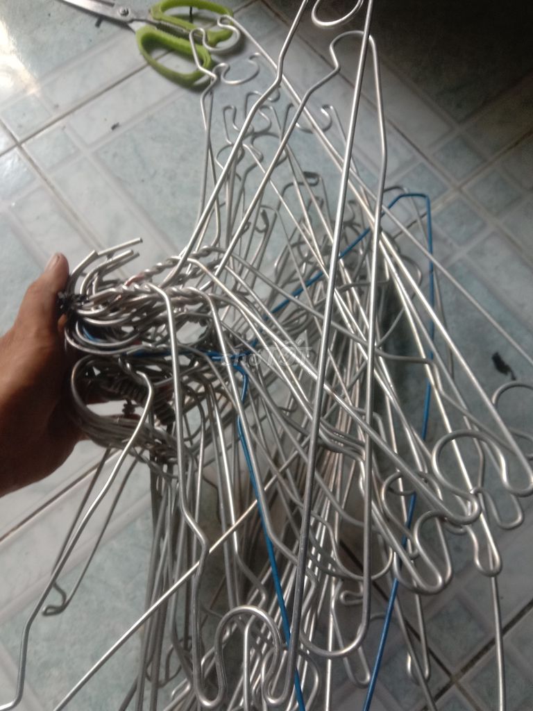 Móc phơi đồ Nhôm Bạc. Mua bán Nội thất, đồ gia dụng khác tại Huyện Phong Điền Cần Thơ được đăng bởi Trung hình 1