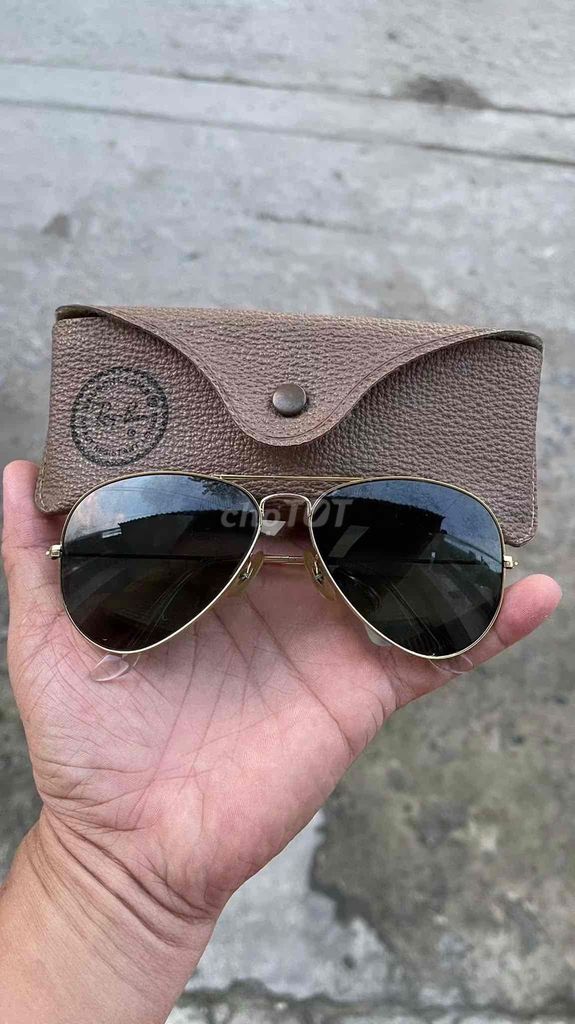 Kính râm Ray-Ban Aviator Vàng USA Thập niên 70s. Mua bán Phụ kiện thời trang khác tại Quận Ninh Kiều Cần Thơ được đăng bởi Giày Si A CHAN 1975 hình 1