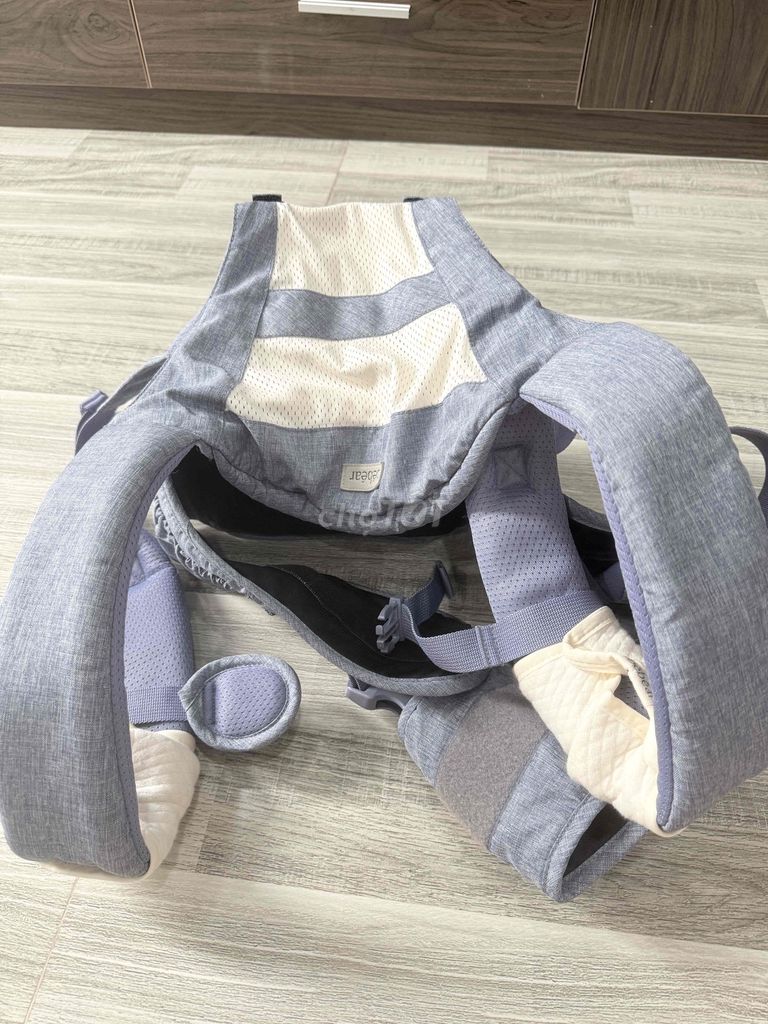 Địu em bé Bébéar Xám. Mua bán Mẹ và bé tại Quận 11 Tp Hồ Chí Minh được đăng bởi Dân Bách Phong hình 1