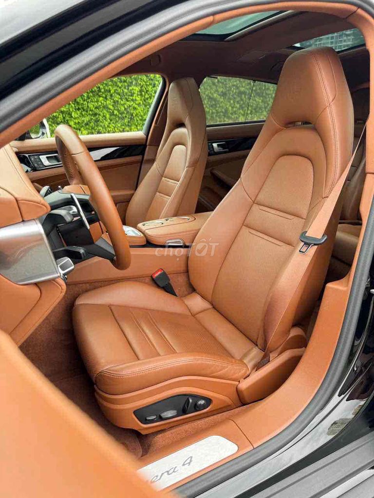 Porsche Panamera 4 Executive từng 8tỷ nay 5,690 ti. Mua bán Ô tô tại Quận 1 Tp Hồ Chí Minh được đăng bởi Lưu Thế Hoàng hình 5