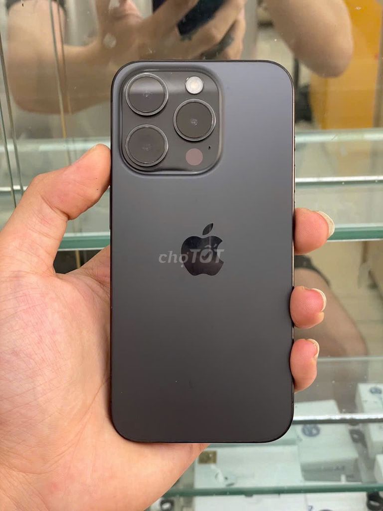 Apple iPhone 15 Pro 256GB Đen giá siêu tốt. Mua bán Điện thoại tại Quận Đống Đa Hà Nội được đăng bởi Bùi Hiếu  H iStore hình 1