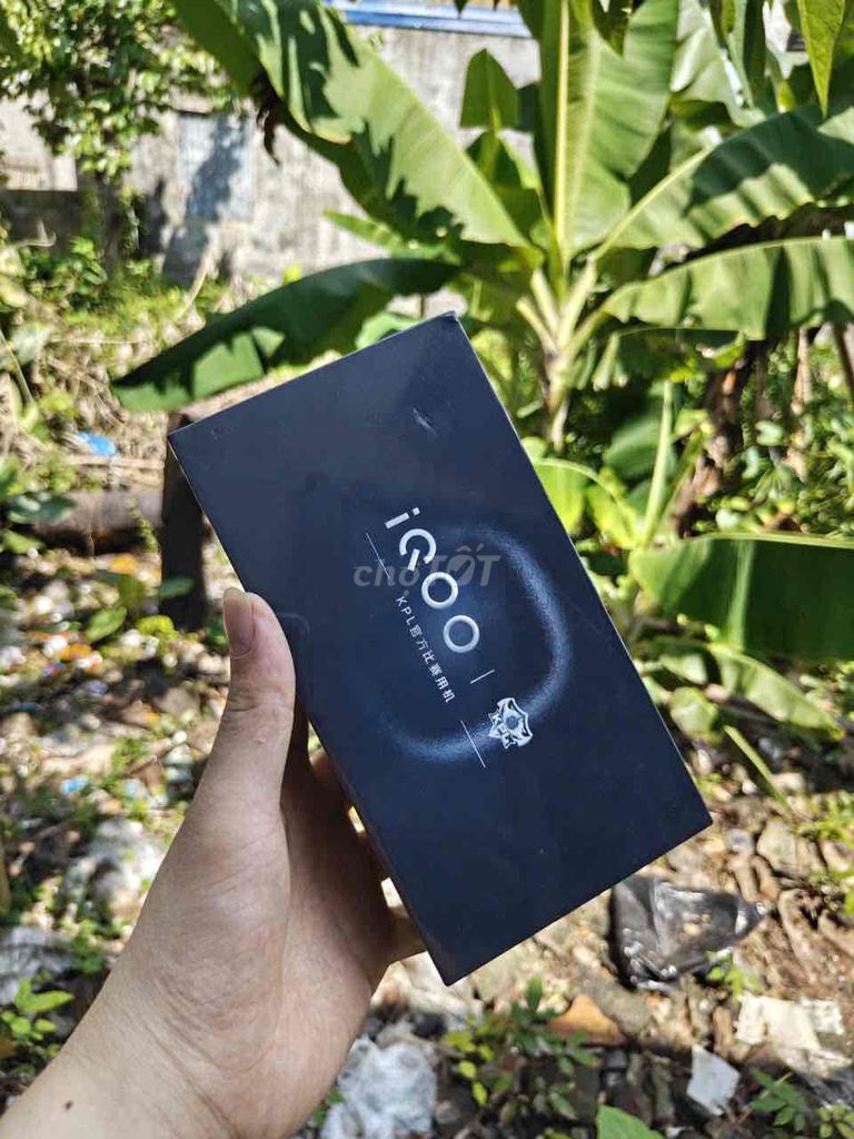 iQOO 15 Trắng Mới nguyên seal. Mua bán Điện thoại tại Huyện Kiến Thuỵ Hải Phòng được đăng bởi Dương hình 1