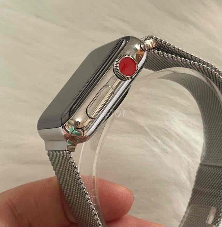 Apple Watch Series 3 38mm Thep trắng pin cao 97%. Mua bán Thiết bị đeo thông minh tại Quận Tân Bình Tp Hồ Chí Minh được đăng bởi Shop Trung Văn Apple Watch hình 1
