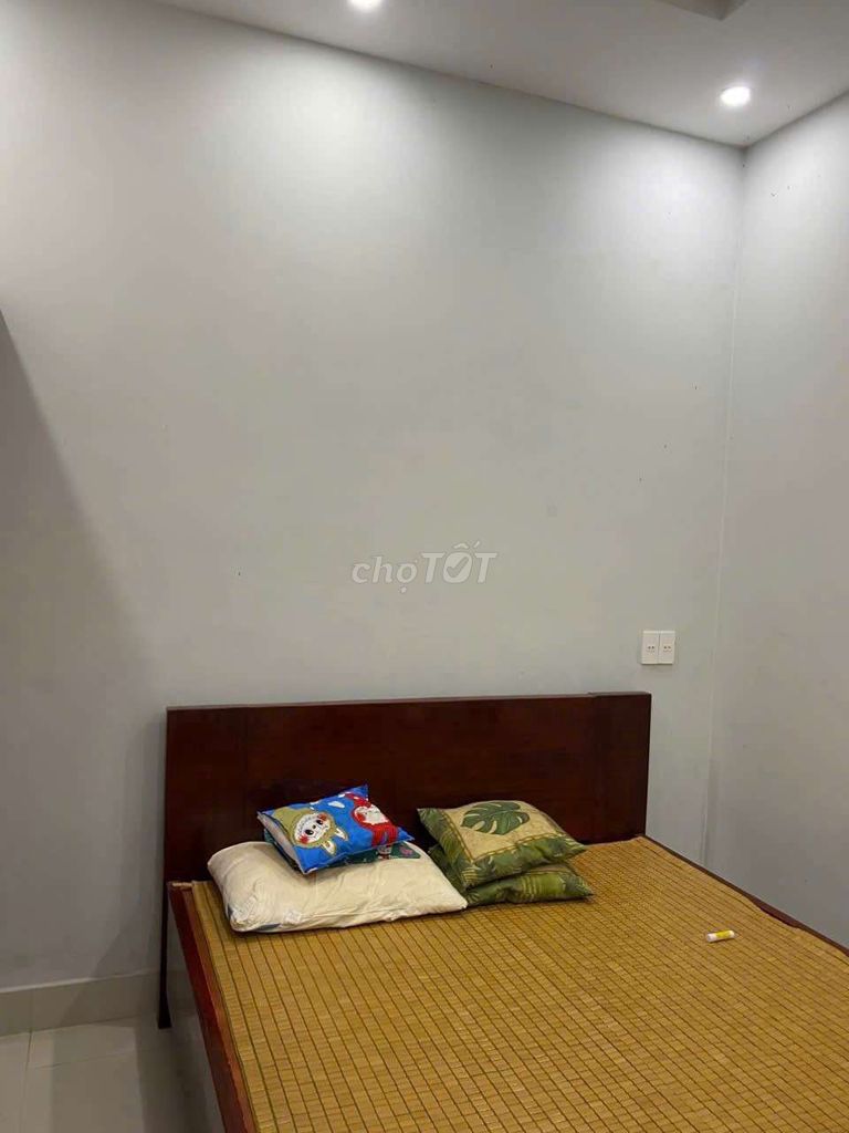 Whole furnished family house on Hói Kiểng street — photo 8