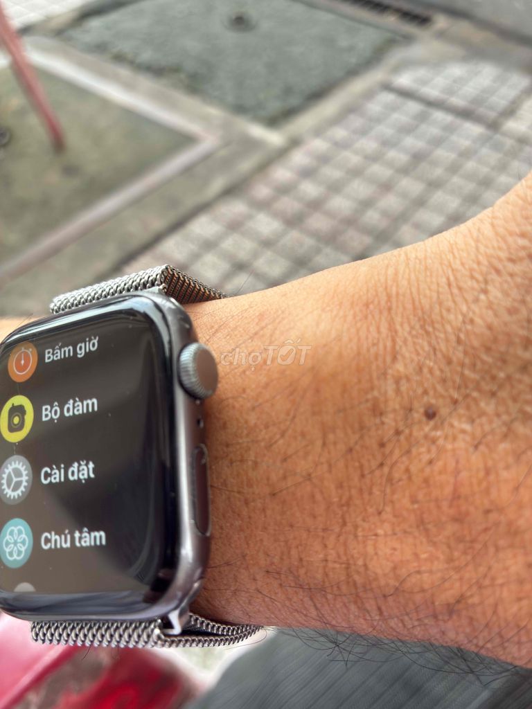 Apple Watch SE - 44mm- GPS