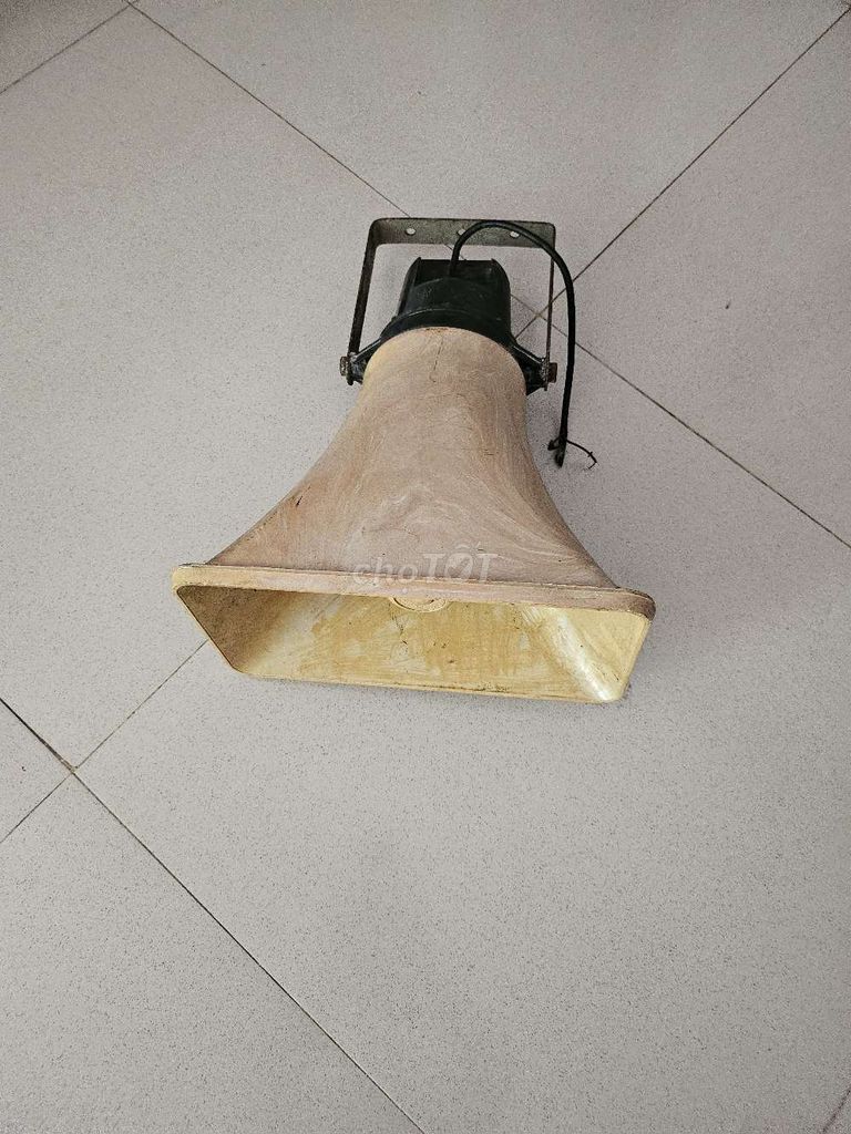 Loa phát thanh đã qua sử dụng. Mua bán Tivi, Âm thanh tại Quận 8 Tp Hồ Chí Minh được đăng bởi Thành  hình 1