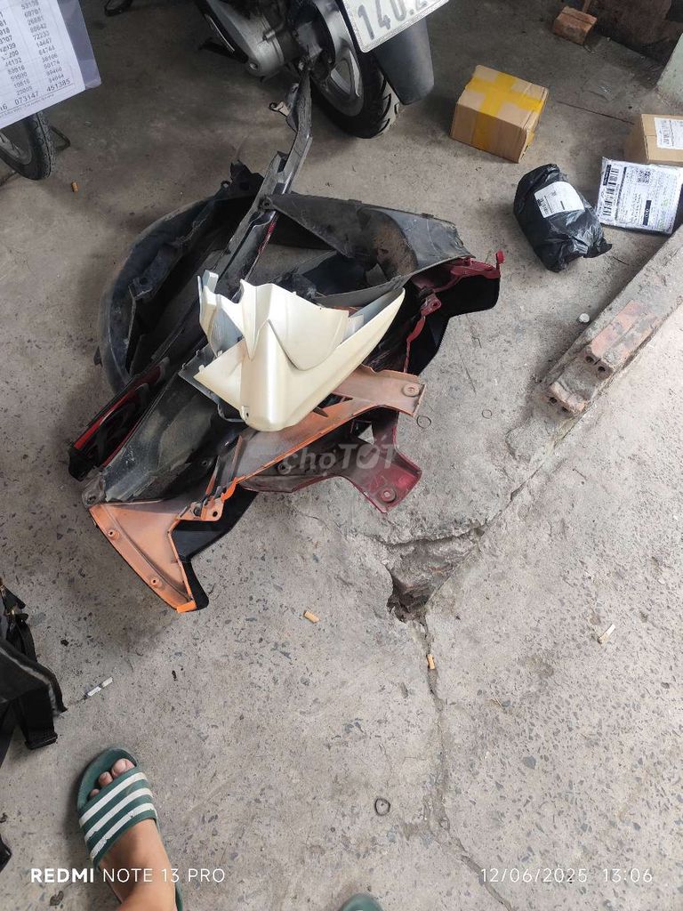 Thanh lý nhanh bộ áo sirius tháo xe. Mua bán Phụ tùng xe tại Huyện Bình Chánh Tp Hồ Chí Minh được đăng bởi Thanh Quyền hình 1