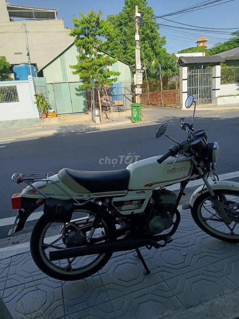 Suzuki RG50, 2 th Nhật hiếm gặp, giấy chuẩn zin. Mua bán Xe máy tại Thành phố Dĩ An Bình Dương được đăng bởi Cafe Xưa và Nay hình 4