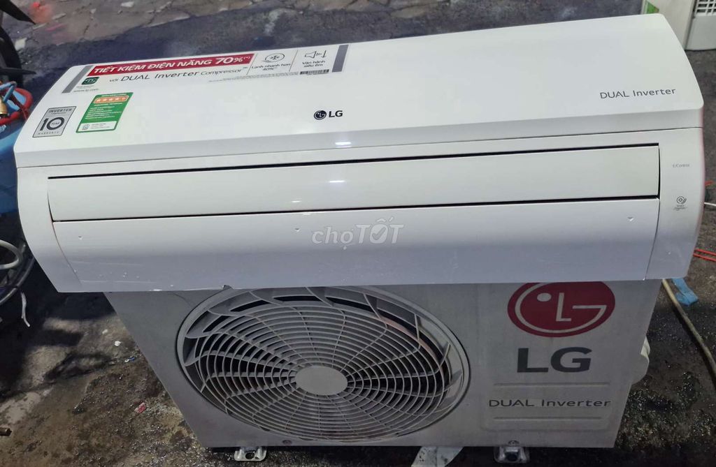 Máy lạnh LG 1hp inveter đời mới gas r32 mới 95%