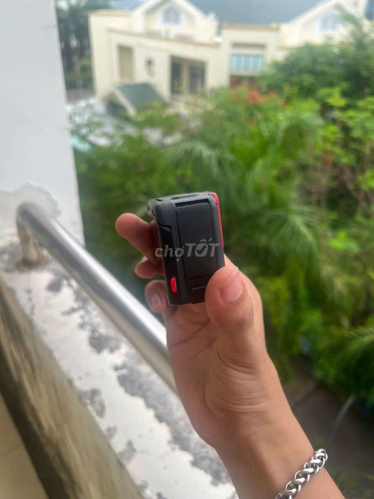 Máy quay Insta360 Ace Đen chống rung. Mua bán Máy ảnh, Máy quay tại Quận Liên Chiểu Đà Nẵng được đăng bởi Trần Phan  hình 1