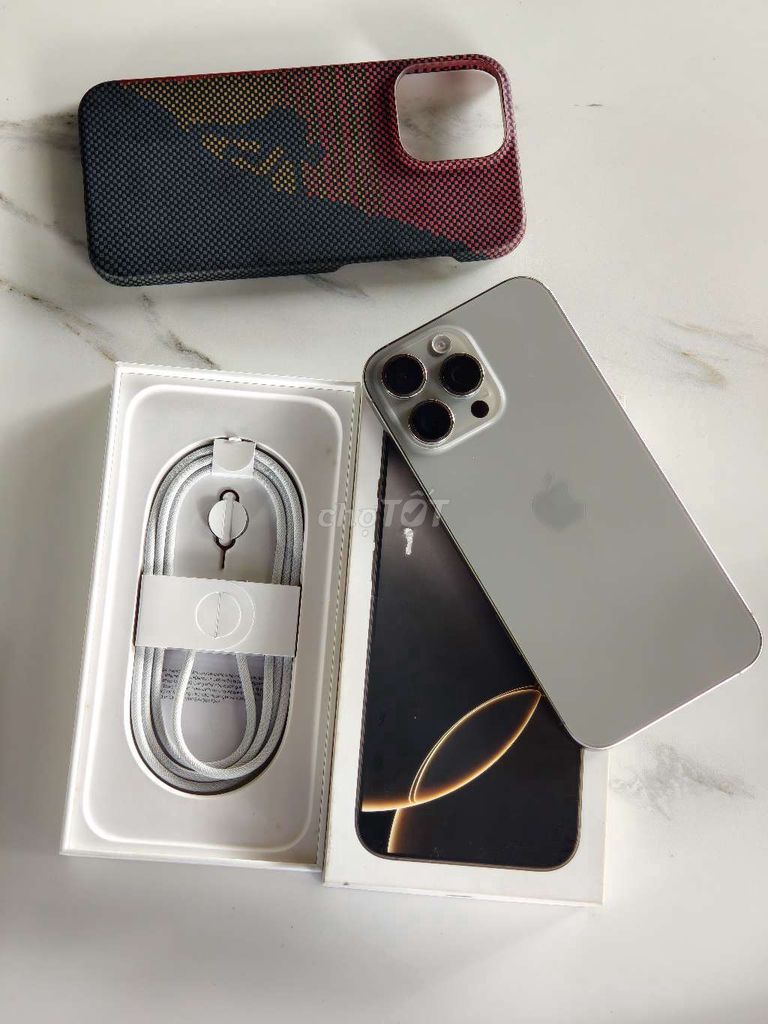 Apple iPhone 16 Pro Max 256GB Bạc LikeNew. Mua bán Điện thoại tại Thành phố Thuận An Bình Dương được đăng bởi SMARTPHONE ĐAM MÊ  hình 1
