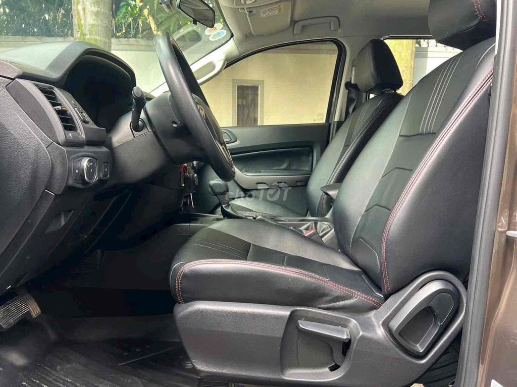 FORD RANGER XLS 2021 Việt Nam SỐ TỰ ĐỘNG 01 CẦU. Mua bán Ô tô tại Quận Gò Vấp Tp Hồ Chí Minh được đăng bởi Mr Tài hình 4