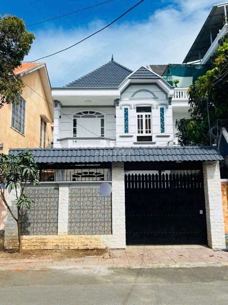 Bán biệt thự mini mặt tiền đường Nguyễn Hữu Cầu