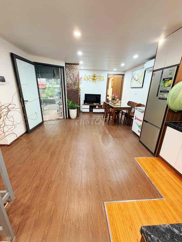 Hơn 5 tỷ chút có căn TT sổ hồng Phương Mai-Oto chân CT-140m;4N;2VS