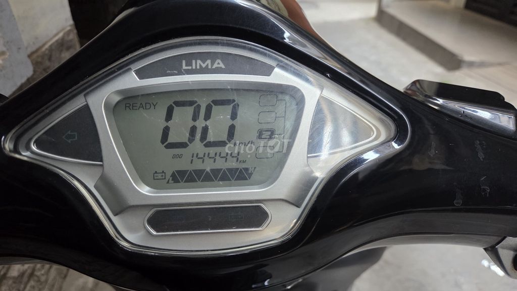 Xe máy điện Lima màu Đen. Mua bán Xe điện tại Quận Hai Bà Trưng Hà Nội được đăng bởi Khang hình 5