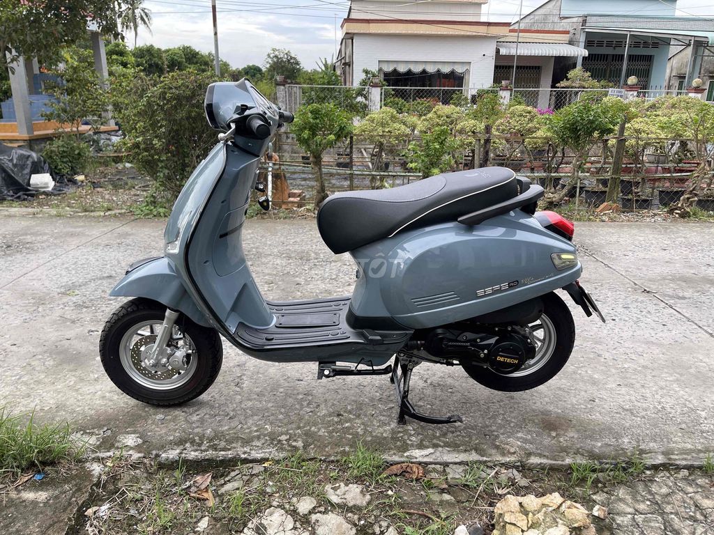 Cần Bán Xe Vespa 50 chạy 2 ngàn km như xe mới. Mua bán Xe máy tại Huyện Lai Vung Đồng Tháp được đăng bởi Trương Hữu Phát hình 6