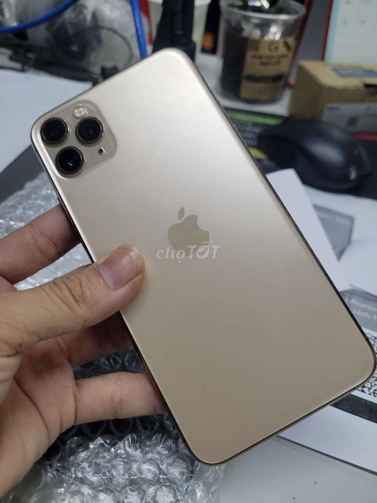 Apple iPhone 11 Pro Max 256GB Vàng. Mua bán Điện thoại tại Huyện Châu Thành Tiền Giang được đăng bởi Cầm đồ thanh lý  hình 1