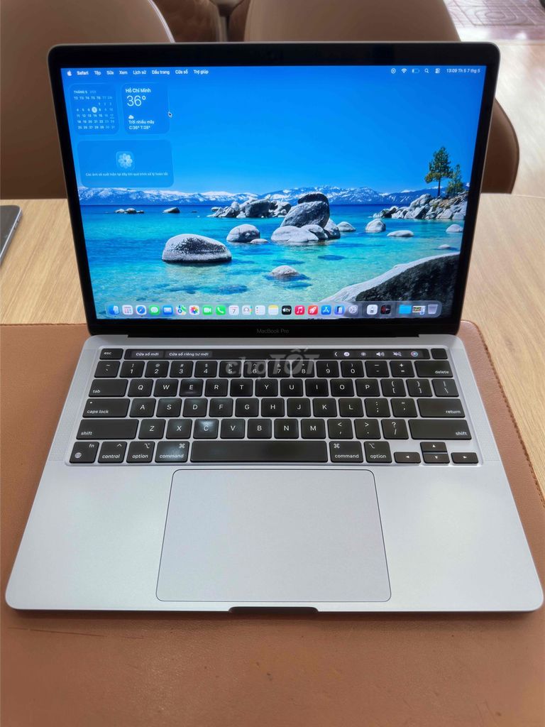 Macbook Pro M1 8Gb/256Gb 13.3inch. Rin đẹp pin cao. Mua bán Laptop tại Thành phố Buôn Ma Thuột Đắk Lắk được đăng bởi Nguyễn Hữu Duy hình 1