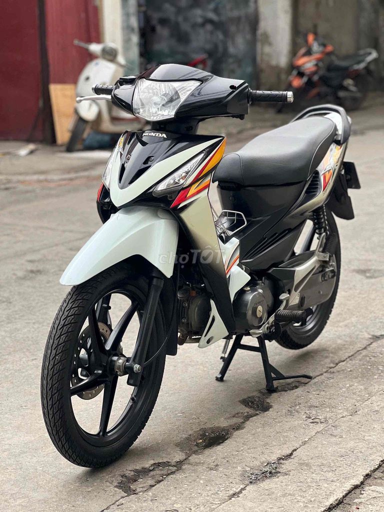 HONDA WAVE RSX 100 máy zin. Mua bán Xe máy tại Quận Nam Từ Liêm Hà Nội được đăng bởi Quỳnh chi hình 4