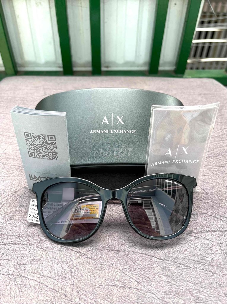 Kính mát nữ Armani Exchange chính hãng