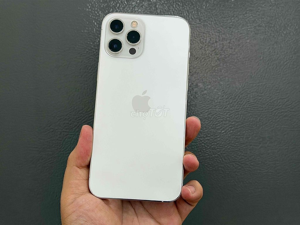 Apple iPhone 12 Pro Max 256GB Quốc Tế Silver. Mua bán Điện thoại tại Quận Ninh Kiều Cần Thơ được đăng bởi Cầm Đồ Tấn Lợi hình 1