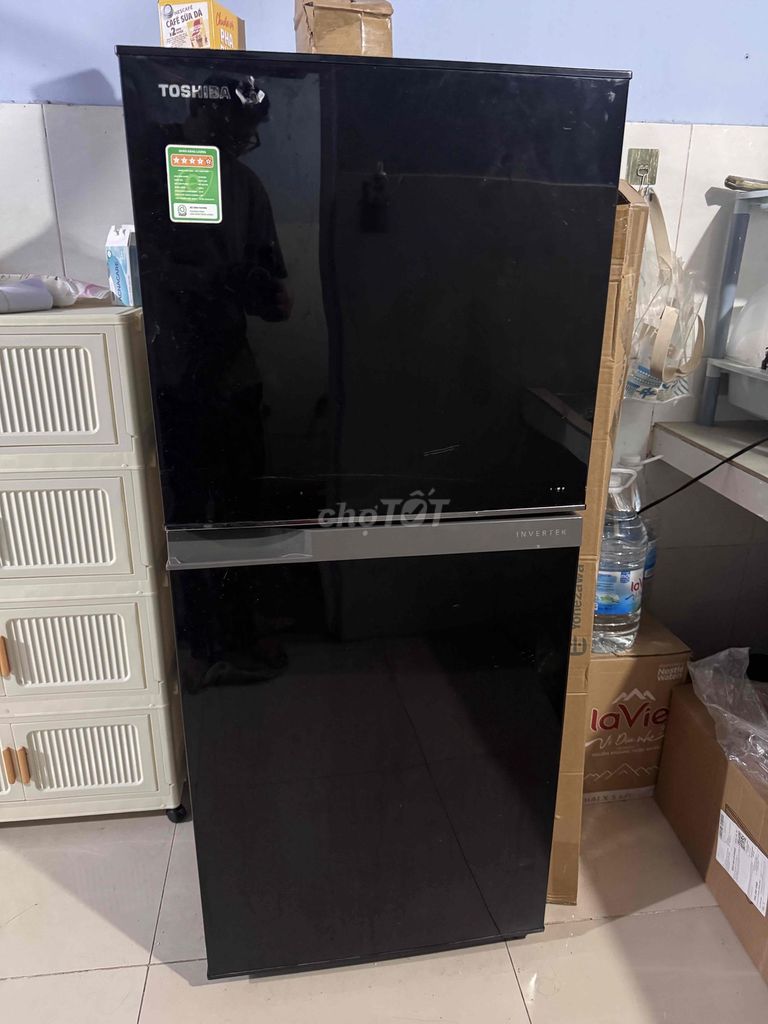 Tủ lạnh Toshiba GR-B22VU 180 lít. Mua bán Tủ lạnh tại Thị xã Phú Mỹ Bà Rịa - Vũng Tàu được đăng bởi Thái Tạ hình 1