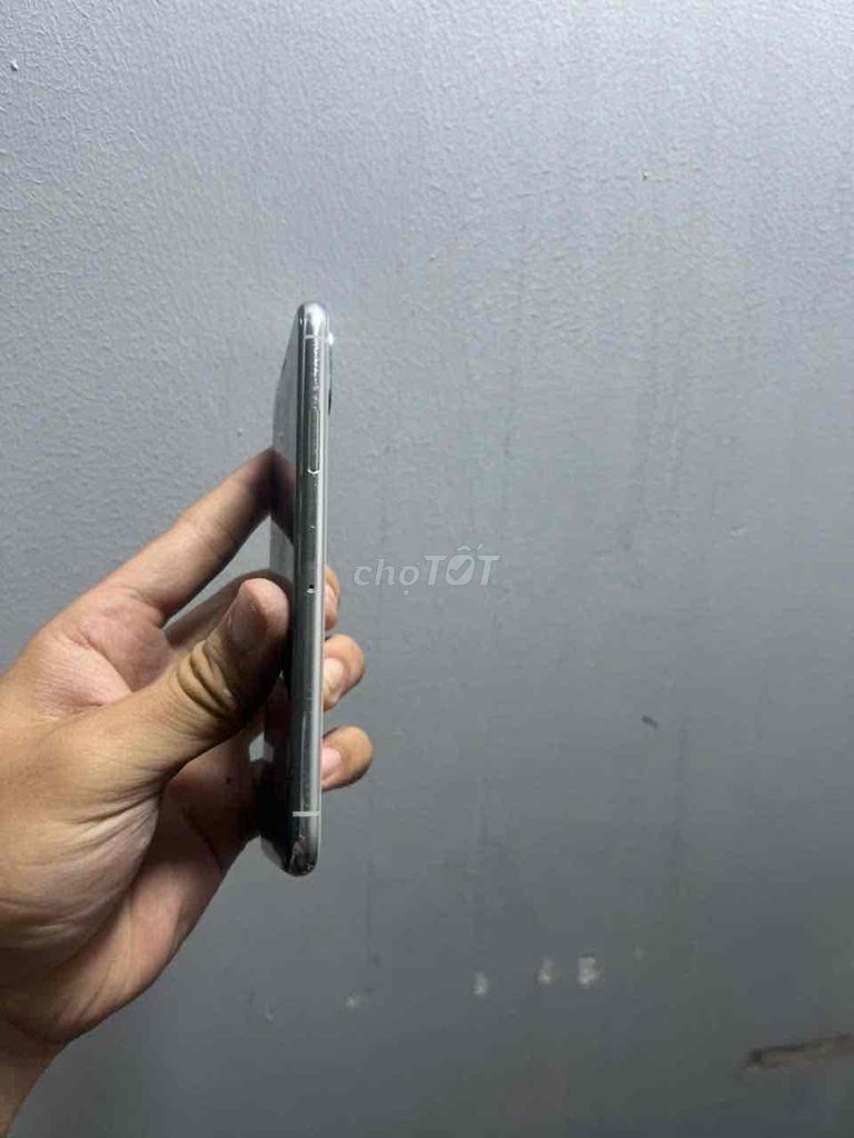 Apple iPhone XS 256GB 98%. Mua bán Điện thoại tại Quận Tân Phú Tp Hồ Chí Minh được đăng bởi Huy Nguyễn hình 1