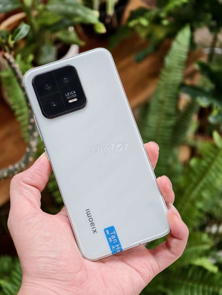 Xiaomi 13 256GB Trắng. Mua bán Điện thoại tại Thành phố Thủ Dầu Một Bình Dương được đăng bởi XUÂN TUYỀN hình 1