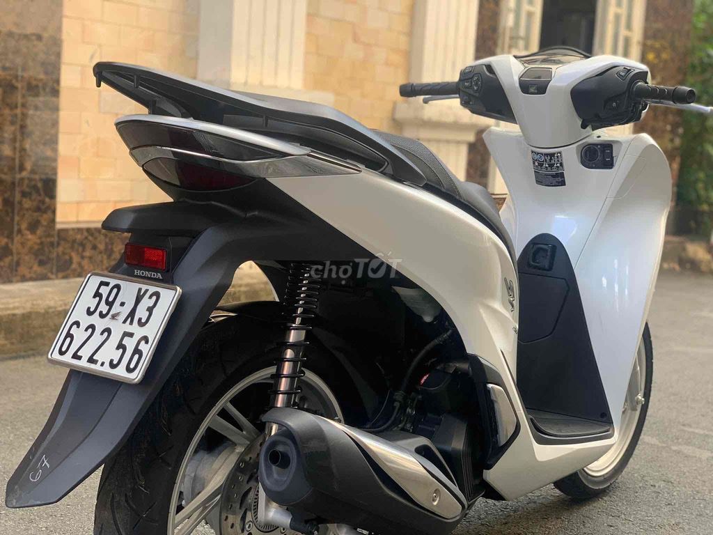 sh 150 abs. Mua bán Xe máy tại Quận Bình Tân Tp Hồ Chí Minh được đăng bởi Từ Đức Nghĩa hình 2