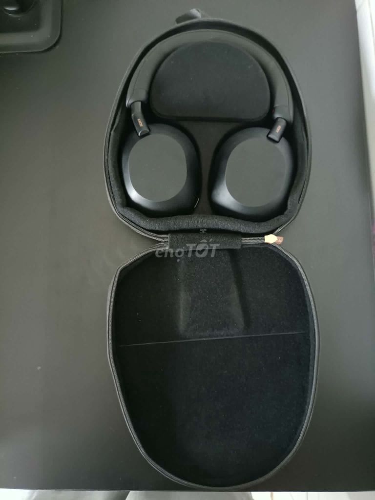 Tai nghe Sony WH-1000XM5 Đen Đã qua sử dụng. Mua bán Tivi, Âm thanh tại Huyện Hóc Môn Tp Hồ Chí Minh được đăng bởi Phúc Hậu hình 1