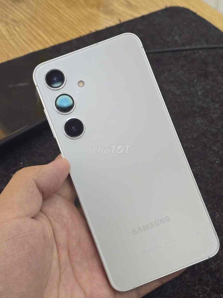 Samsung S24 128/512GB Bạc 99%. Mua bán Điện thoại tại Quận 10 Tp Hồ Chí Minh được đăng bởi Hậu Lưu hình 1