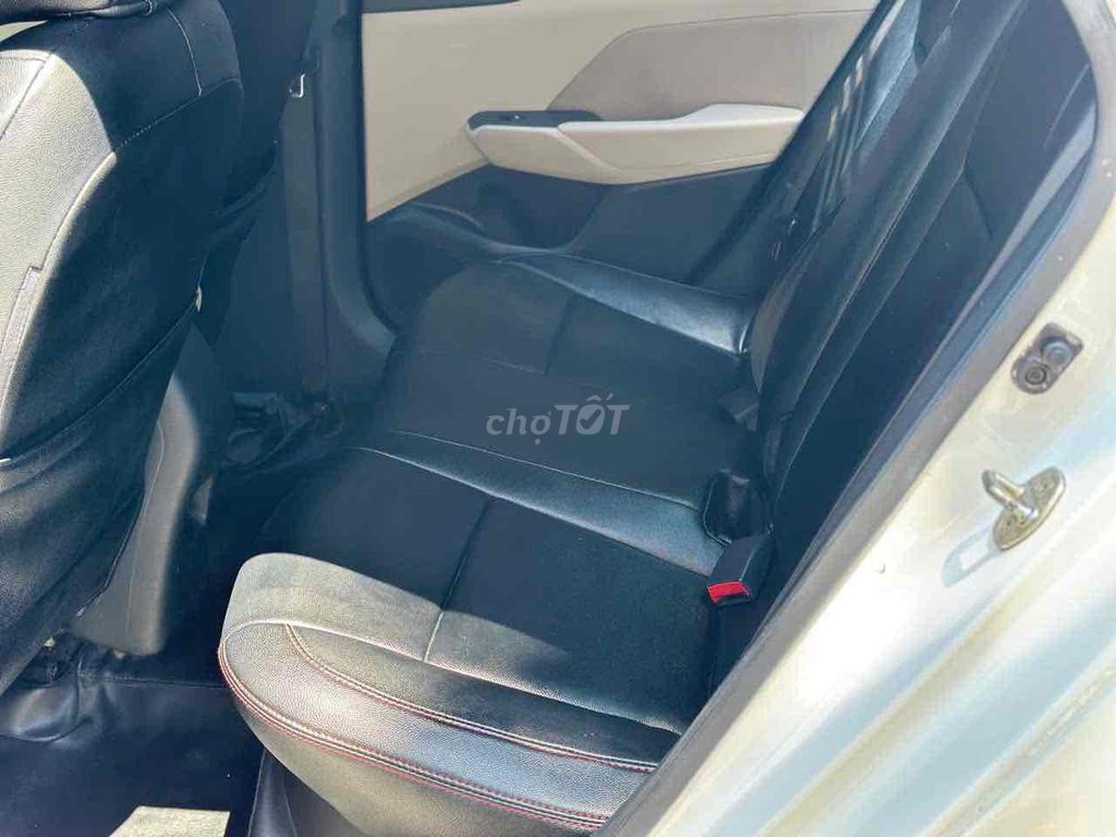 Hyundai Accent 2019 1.4 AT - 65000 km. Mua bán Ô tô tại Quận Cẩm Lệ Đà Nẵng được đăng bởi Phước Auto hình 8