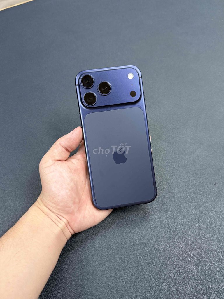 17 Pro Max 256GB Blue Lock. Mua bán Điện thoại tại Quận Bình Thạnh Tp Hồ Chí Minh được đăng bởi Bảo Long hình 1