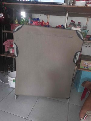 giường xếp. Mua bán Giường, chăn ga gối nệm tại Thành phố Dĩ An Bình Dương được đăng bởi Gia Hân 
