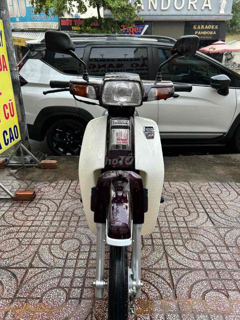 Honda Dream Thái 1994 Nâu trắng. Mua bán Xe máy tại Quận Tân Phú Tp Hồ Chí Minh được đăng bởi Tin hình 2