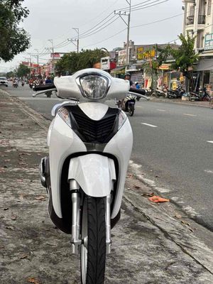 cần bán sh moder. Mua bán Xe máy tại Thị xã Bến Cát Bình Dương được đăng bởi xe máy trả góp tín nghĩa 