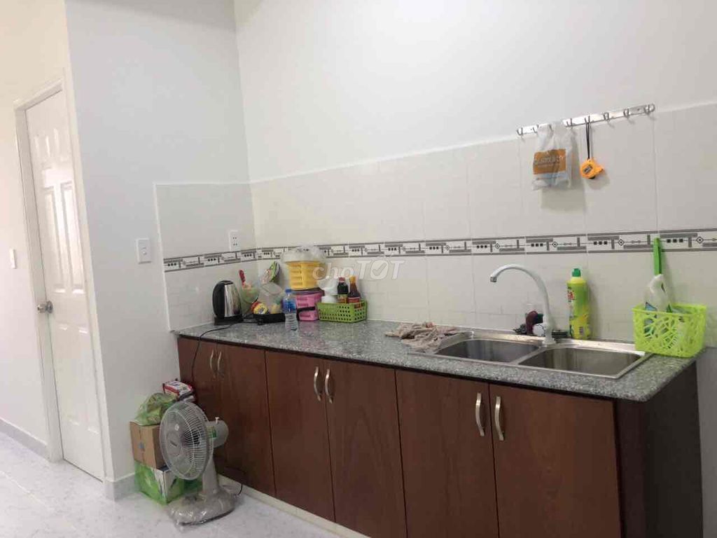 bán chung cư lê Thành Tân Tạo giá rẻ 630trieu 34m2 Nhà mới sạch đẹp