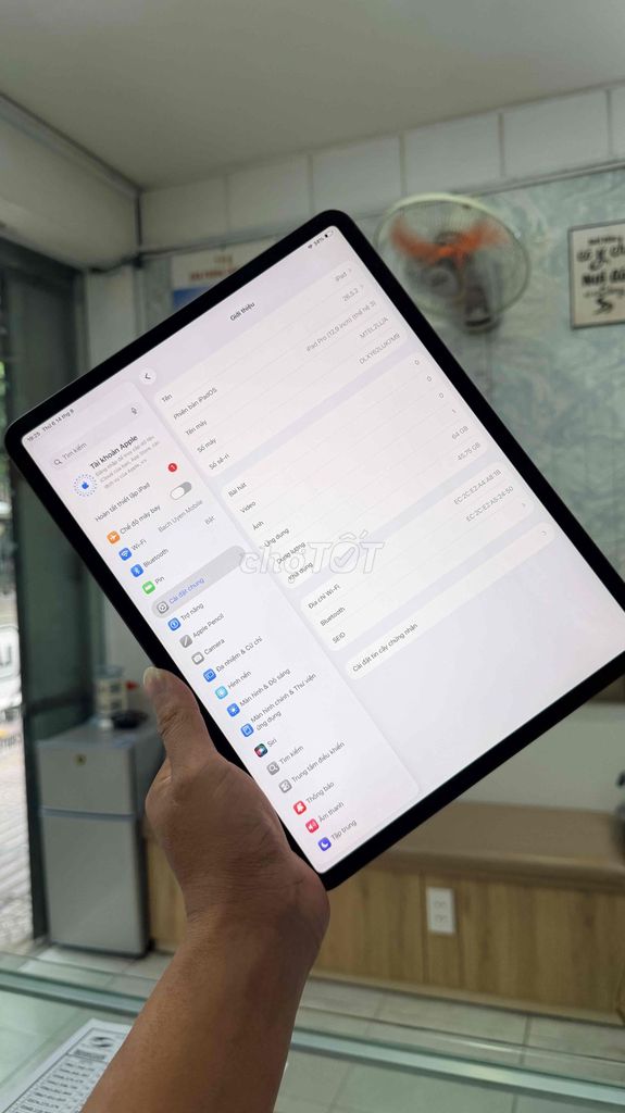 Apple iPad Pro 2018 12.9 inch 64GB Xám 94%. Mua bán Máy tính bảng tại Quận Bình Thạnh Tp Hồ Chí Minh được đăng bởi Phan Luận hình 1