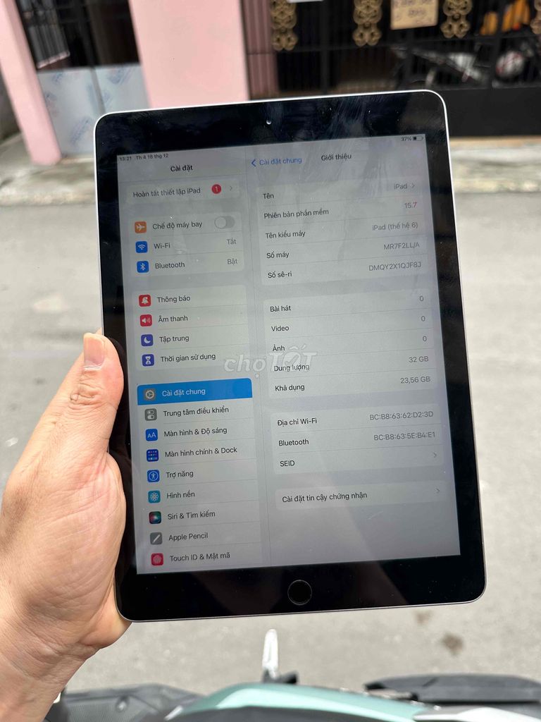 iPad Gen 6 32GB 99%