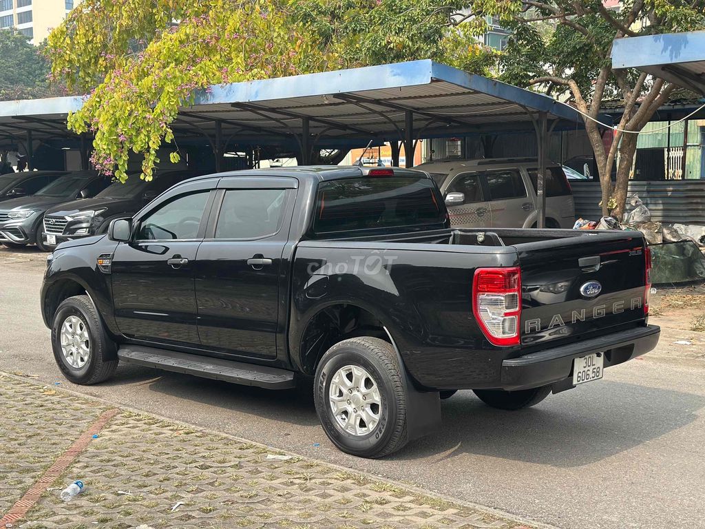 Ford Ranger XLS 2021 2.2MT Số Sàn 1 Cầu Nhập Khẩu. Mua bán Ô tô tại Quận Cầu Giấy Hà Nội được đăng bởi Vũ Kiên hình 2