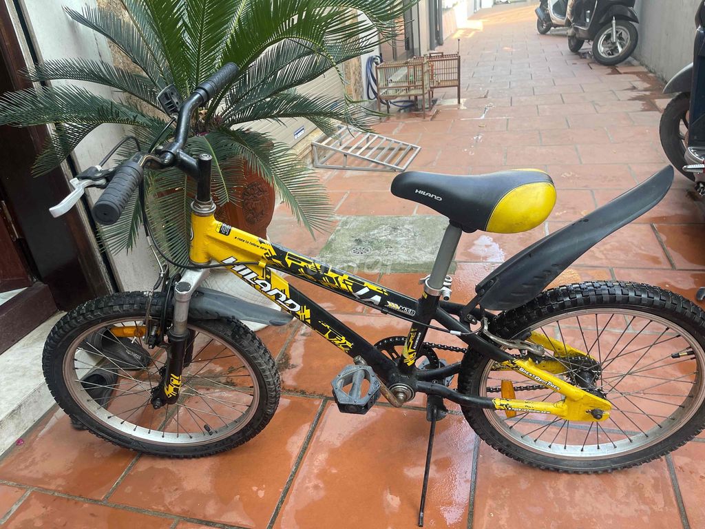 Thanh lý xe đạp trẻ em và người lớn. Mua bán Xe đạp tại Quận Long Biên Hà Nội được đăng bởi Nguyễn Thị Thanh Huyền hình 9