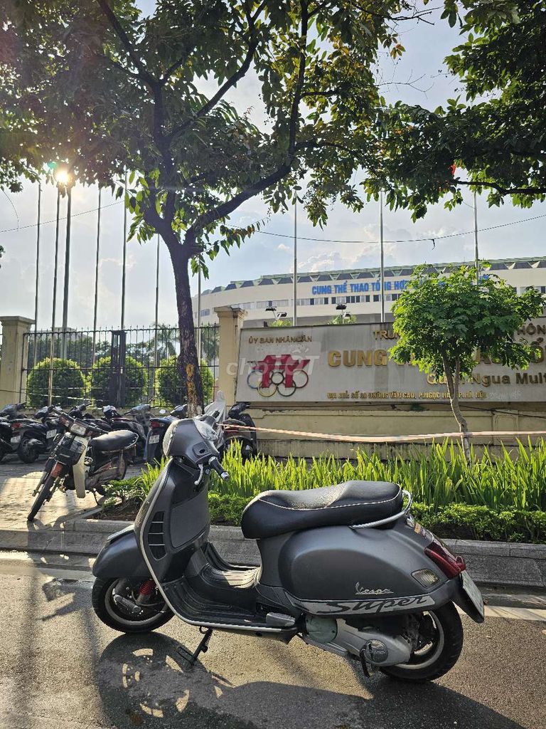 Vespa GTS 3vie 2015. Mua bán Xe máy tại Quận Ba Đình Hà Nội được đăng bởi Bách hình 11